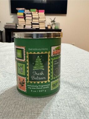 Bath & Body Works Green Fresh Balsam Holiday Candle Tin